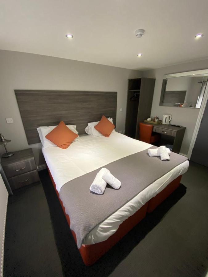 Blackbull Hotel Tarbolton Екстериор снимка