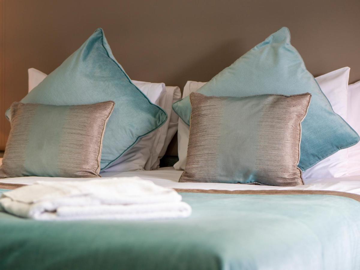 Blackbull Hotel Tarbolton Екстериор снимка