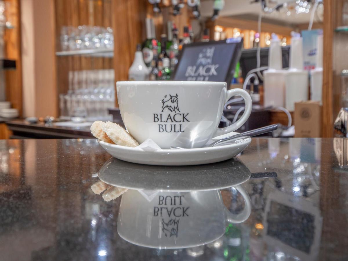 Blackbull Hotel Tarbolton Екстериор снимка