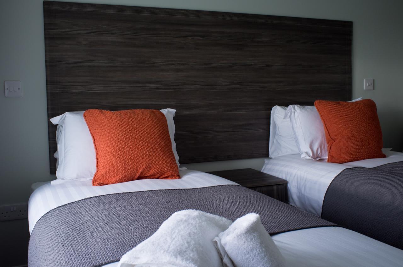 Blackbull Hotel Tarbolton Екстериор снимка