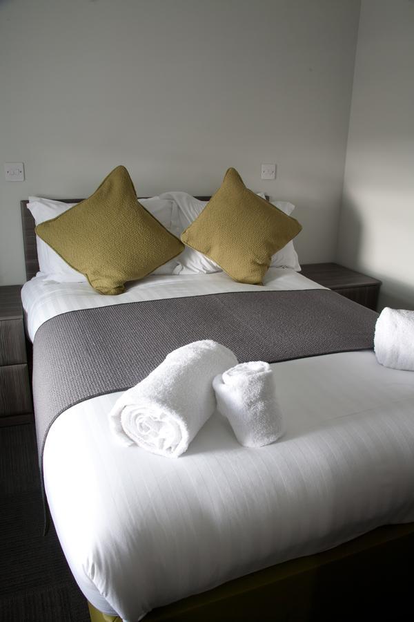 Blackbull Hotel Tarbolton Екстериор снимка