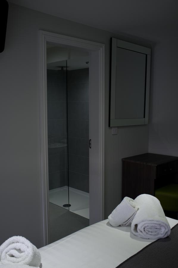 Blackbull Hotel Tarbolton Екстериор снимка